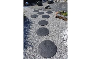 Pas japonais ardoise clivée rond